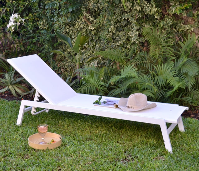 Reposera Delta White