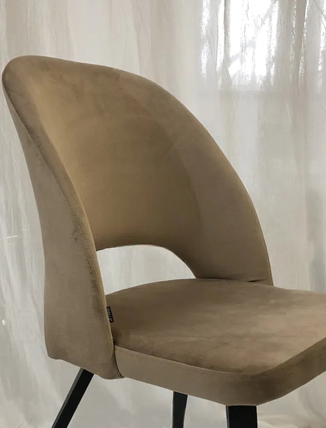 Silla Kendra Pana Taupe Base Negra