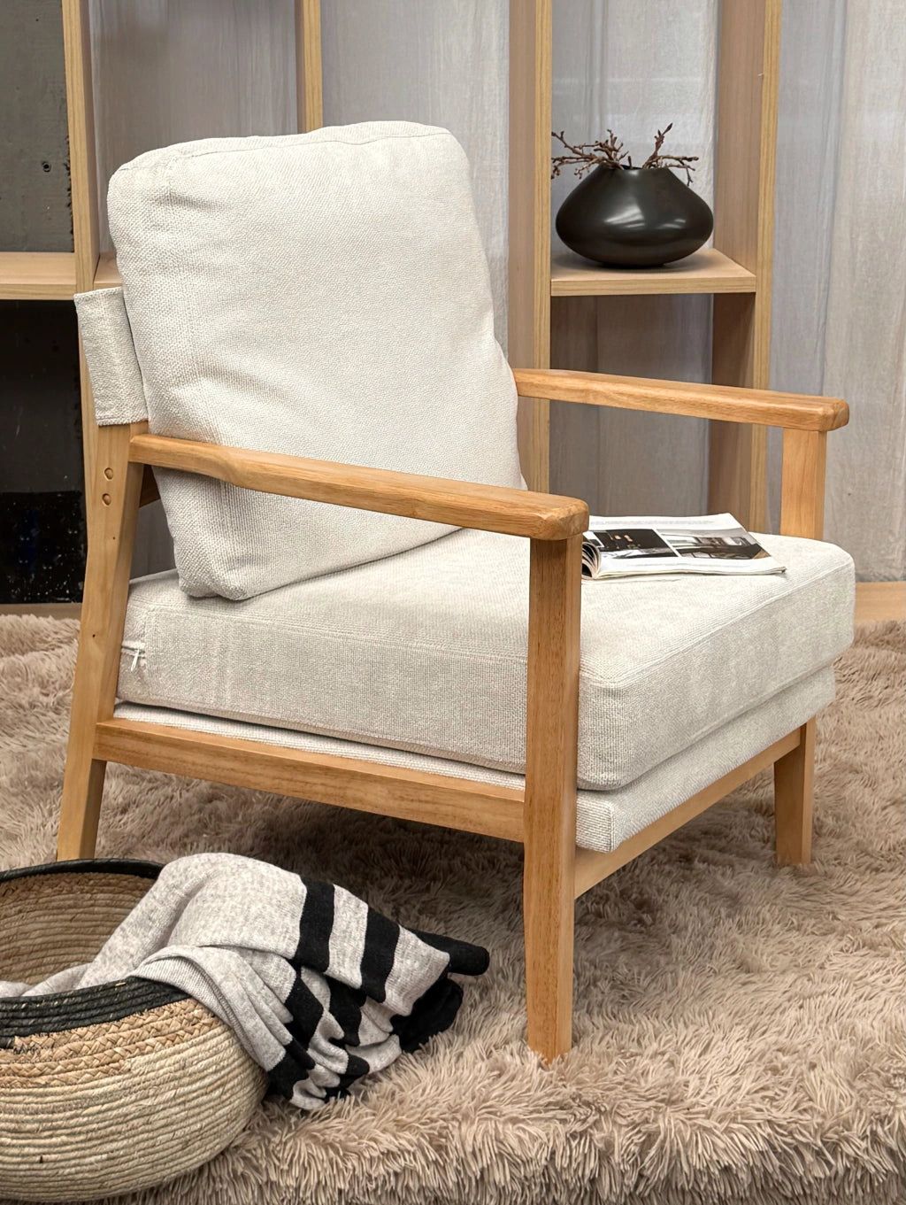 Sillón Niko Chenille Beige Base Natural