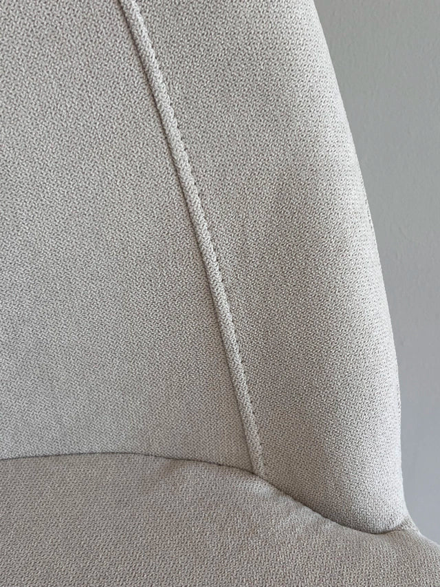 Silla Lara Beige Base Negra