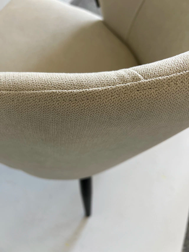 Silla Mónaco Beige Base Negra
