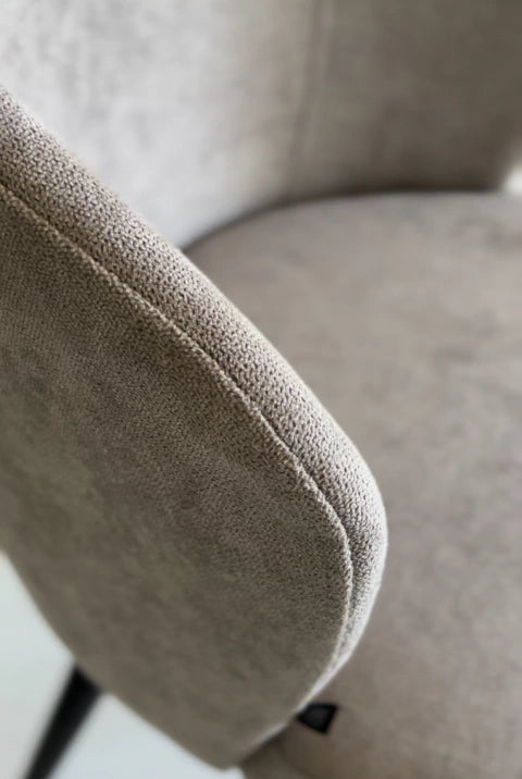 Silla Vita Gris Claro Base Negra