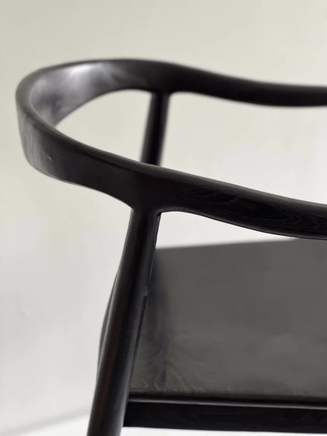 Silla Praga Circle Negra Teka