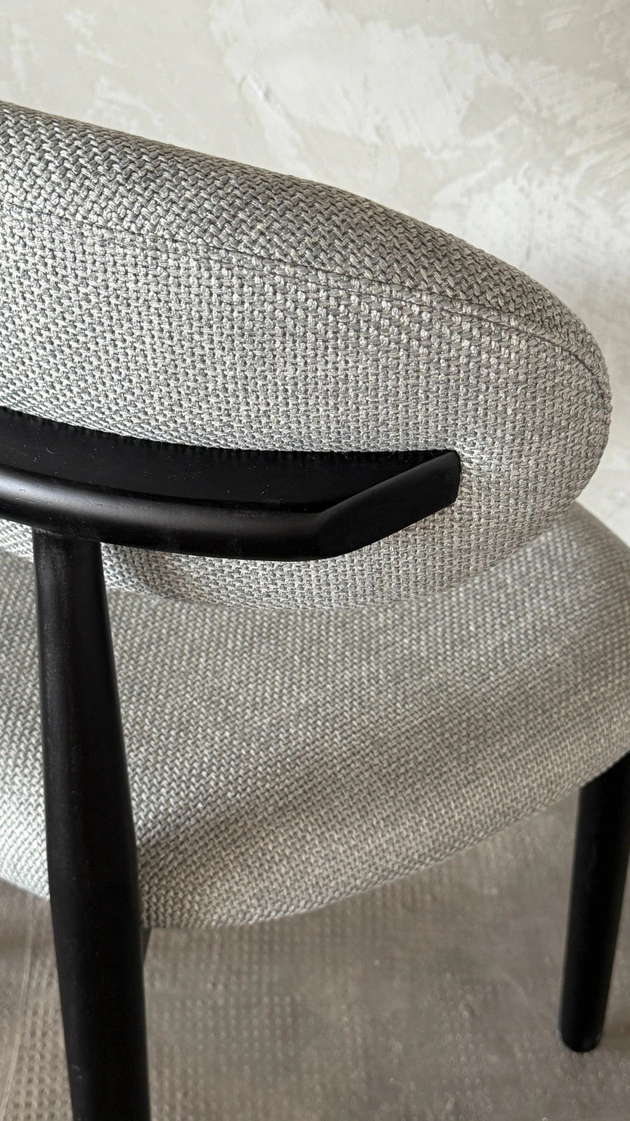 Silla Zuno Deluxe Gris Base Negra