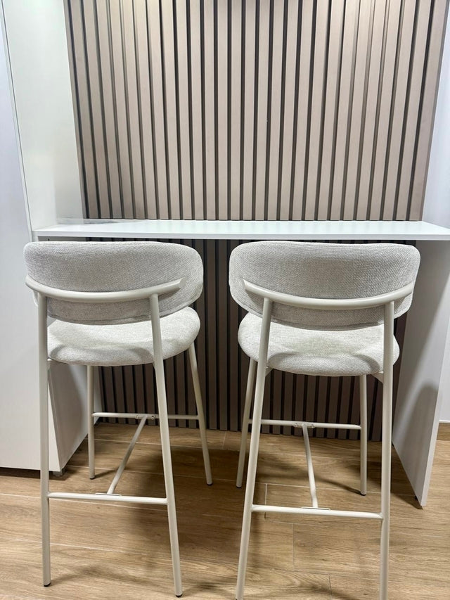 Banqueta Zuno Off White Base Capuccino