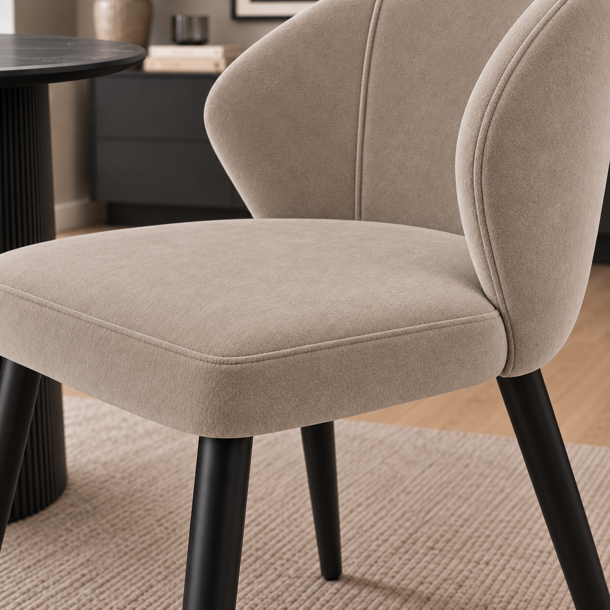 Silla Mónaco Taupe Base Negra