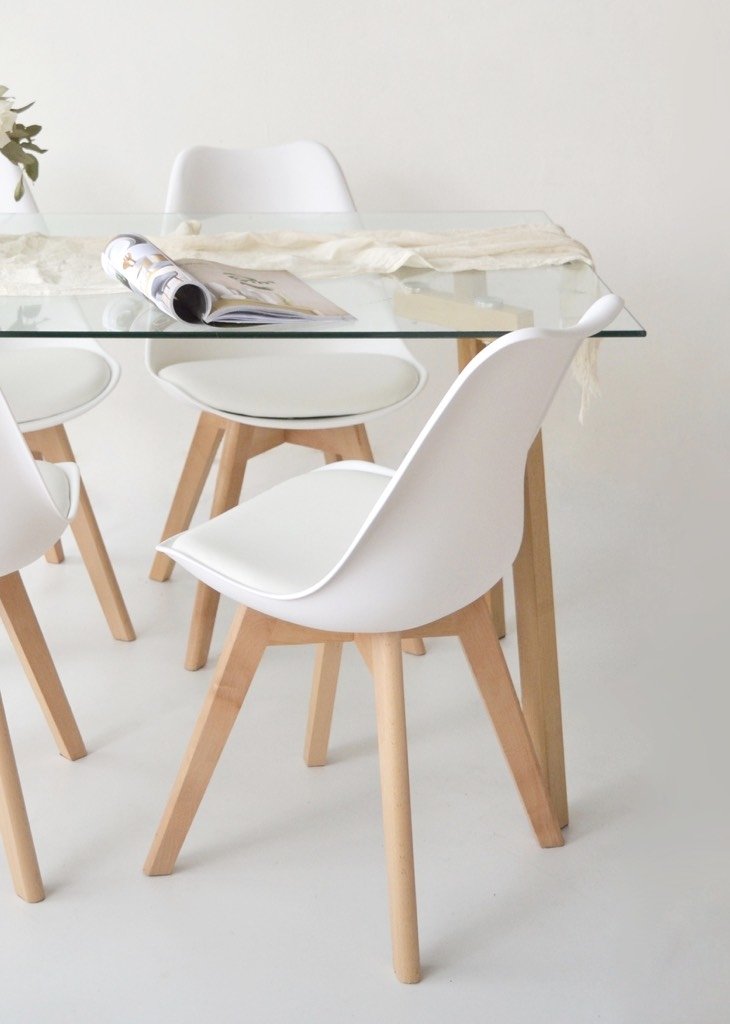Silla Elba Blanca base madera