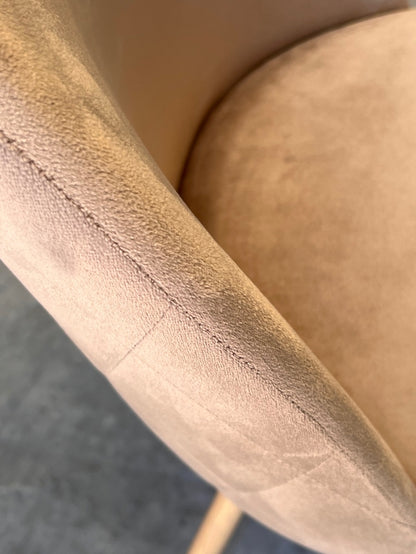 Silla Livia Pana Taupe Base Negra