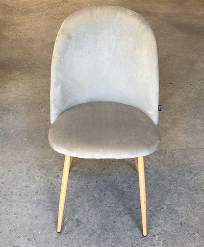 Silla Livia Lisa Gris Claro Pana Base Natural