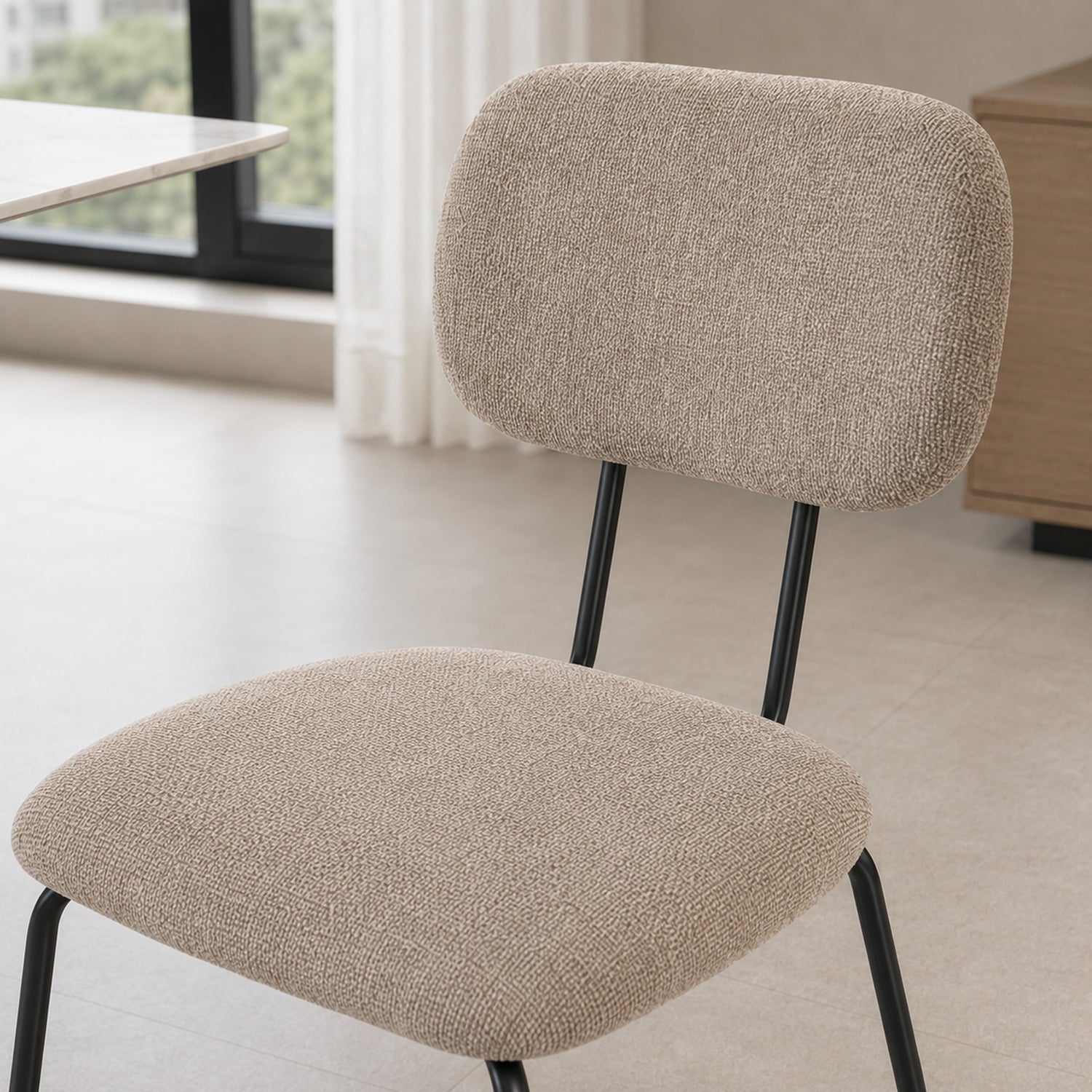 Silla Denver Taupe Base Negra