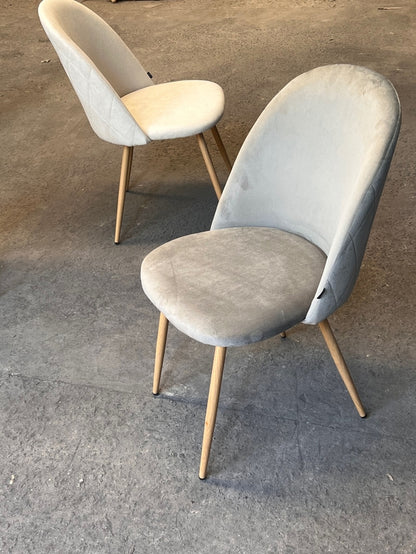 Silla Livia Lisa Gris Claro Pana Base Natural