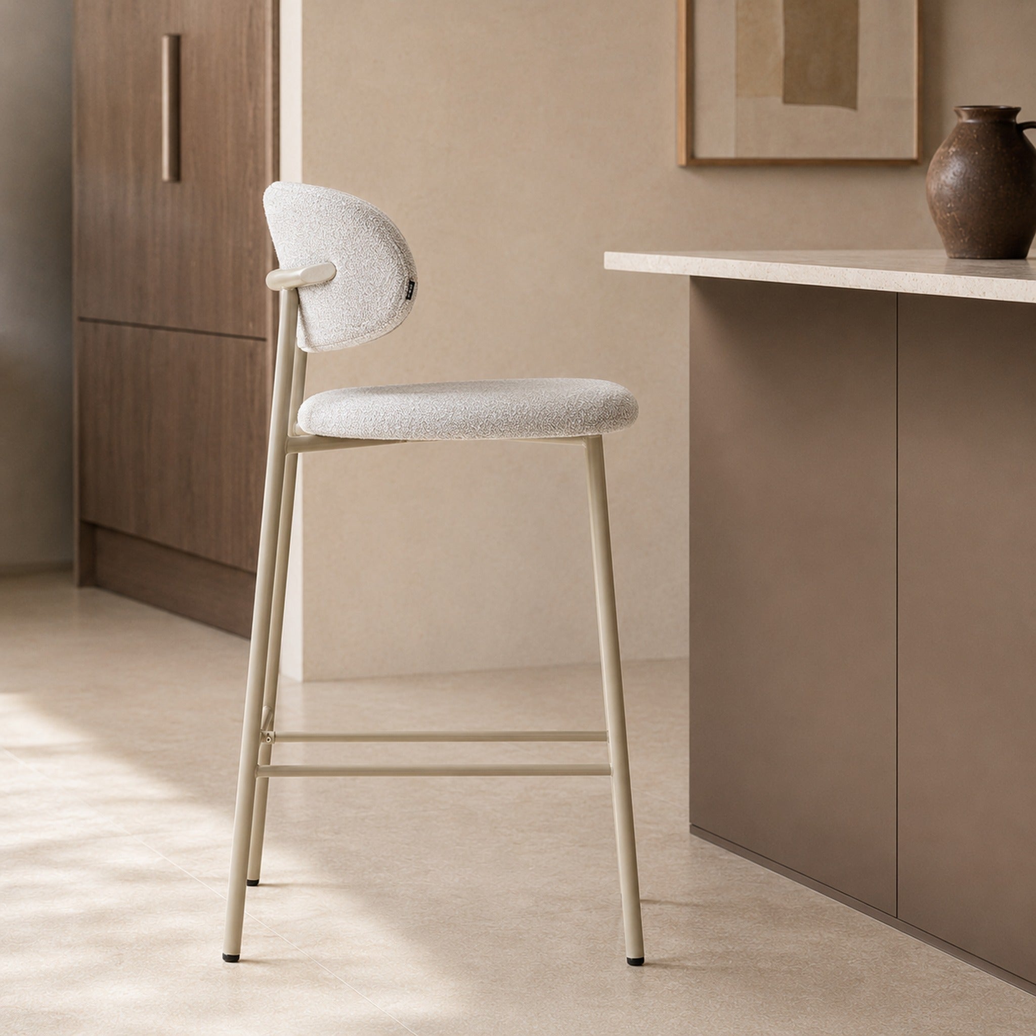 Banqueta Zuno Color Gris Claro Base Capuccino