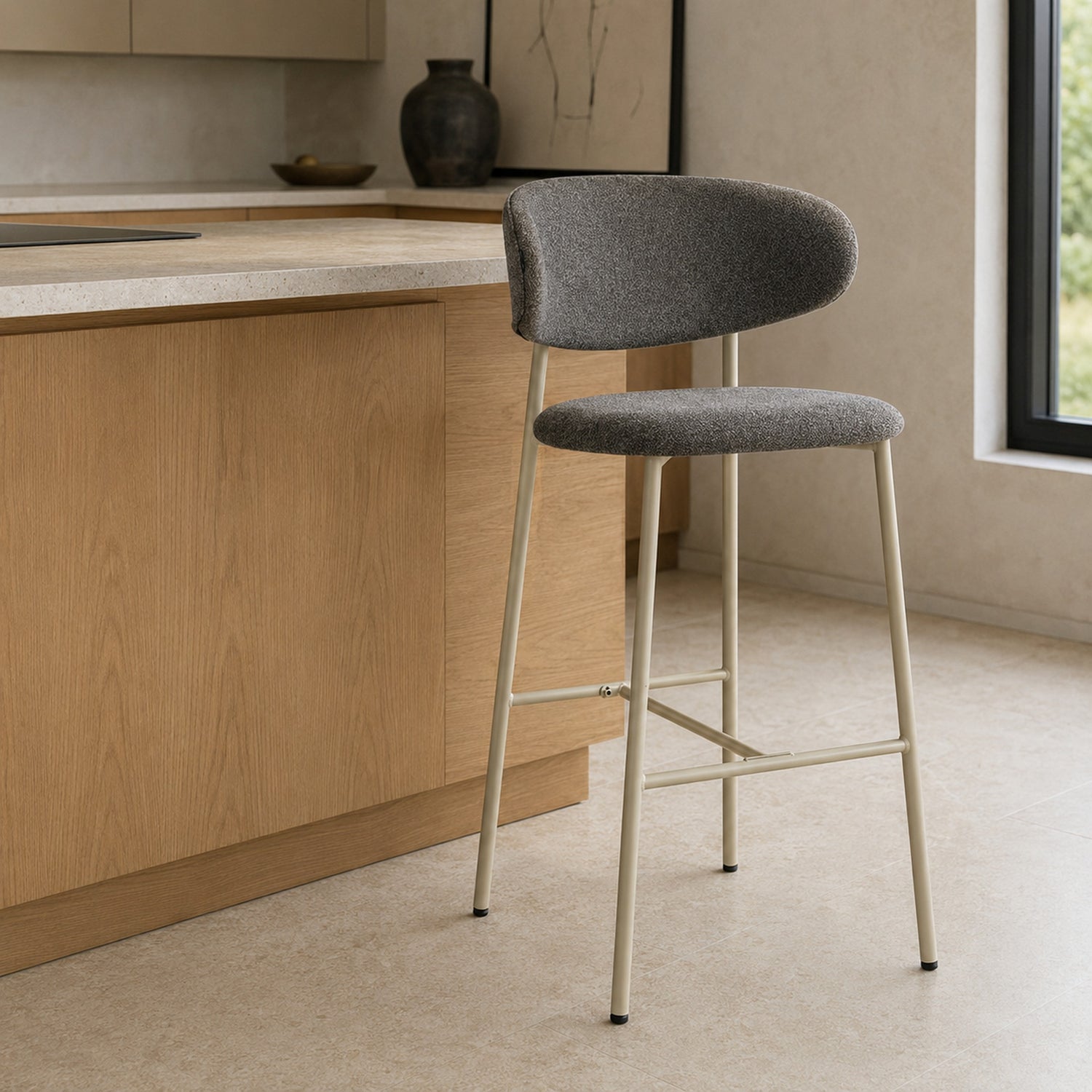 Banqueta Zuno Gris Oscuro Base Capuccino