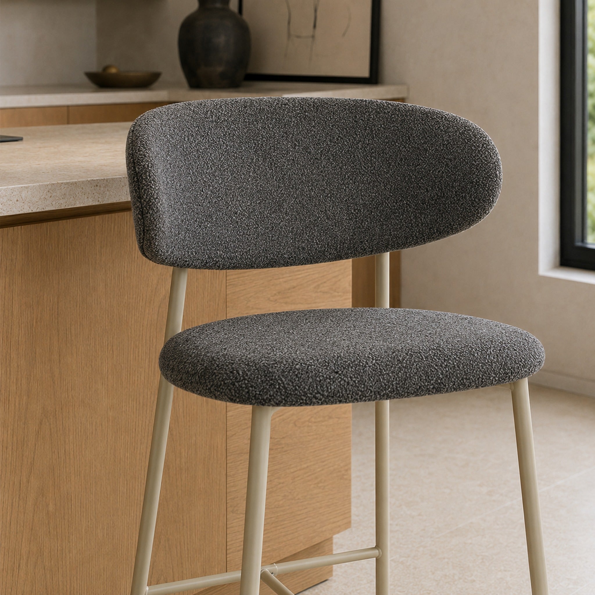 Banqueta Zuno Gris Oscuro Base Capuccino