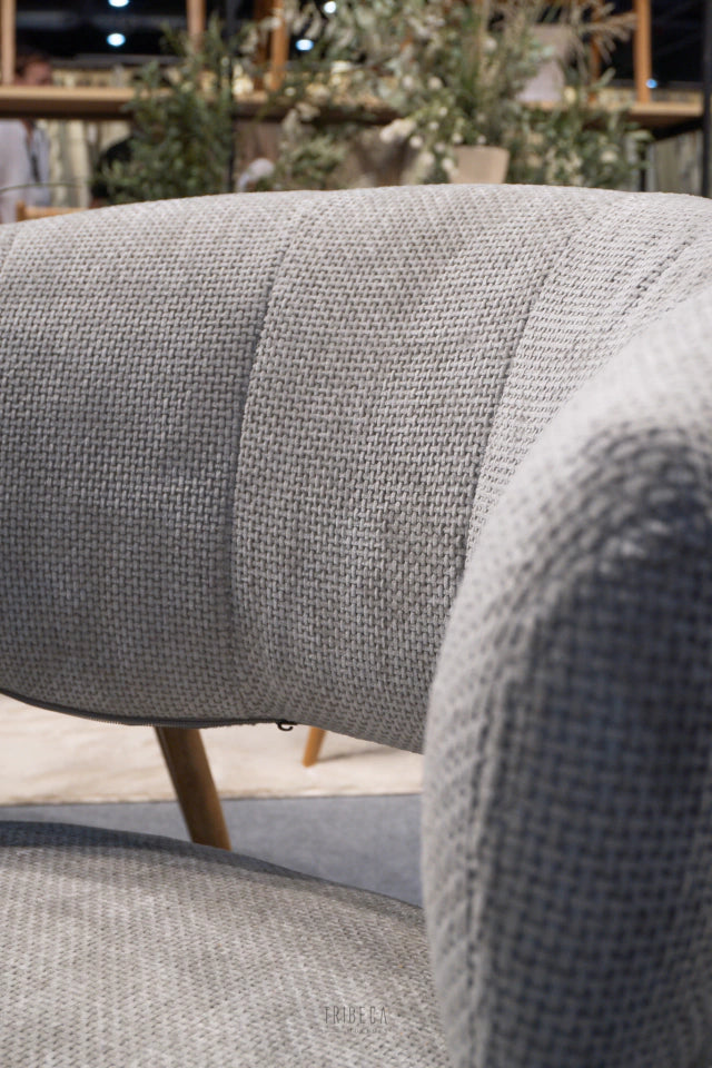 Sillón Bondie Chenille Gris Base Negra