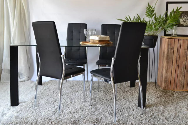 Silla Nova Ecocuero Capitoné Negra