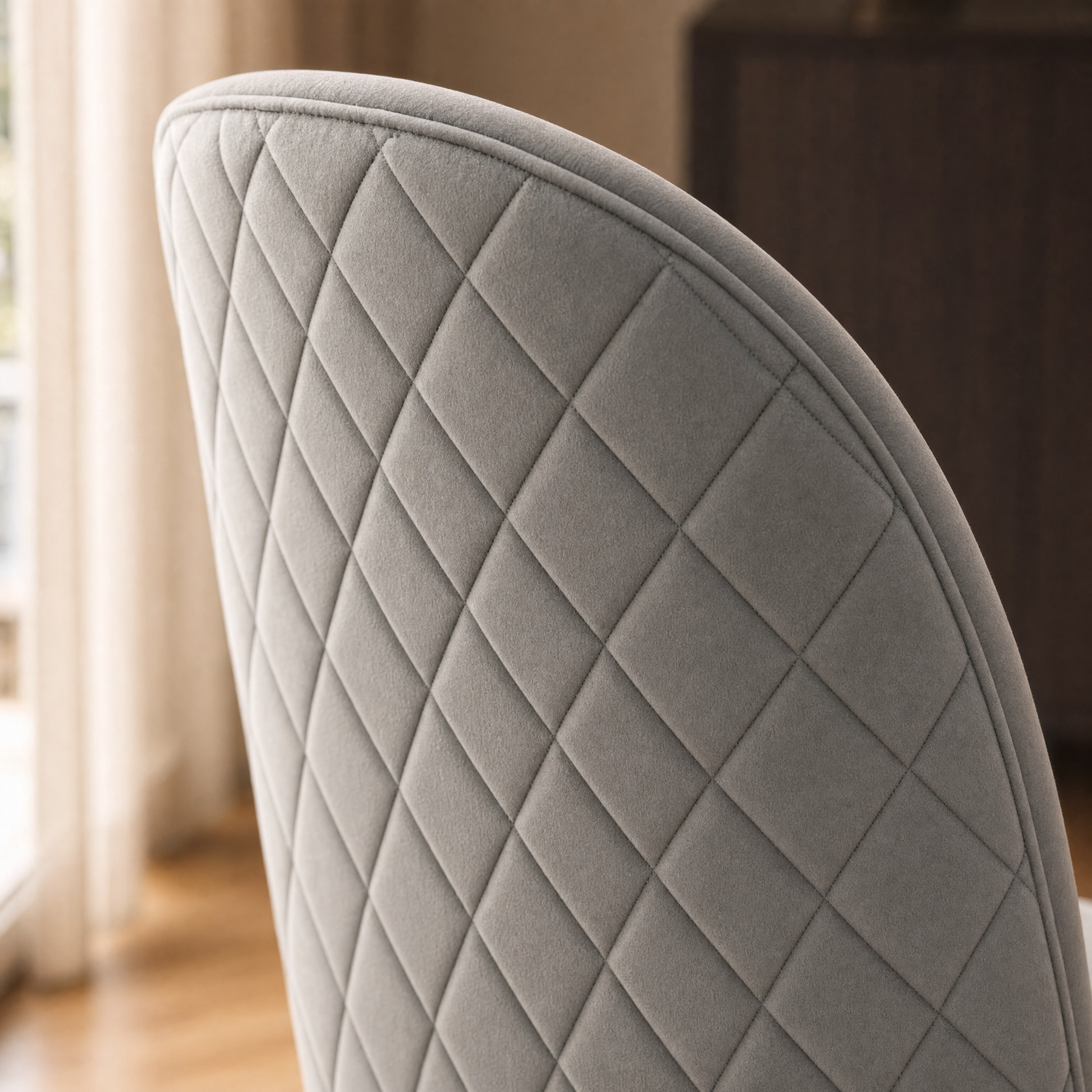 Silla Catania Pana Gris Claro Base Negra