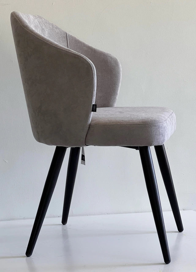 Silla Brisa Gris Claro Base Negra
