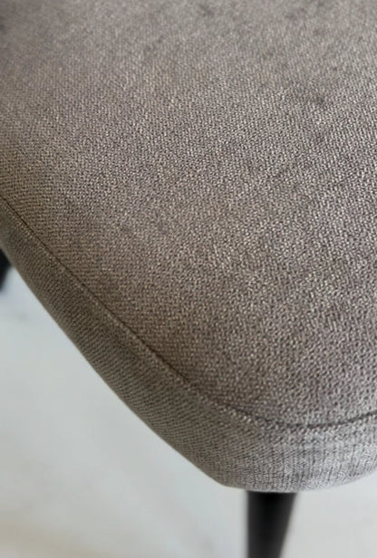 Silla Vita Gris Claro Base Negra