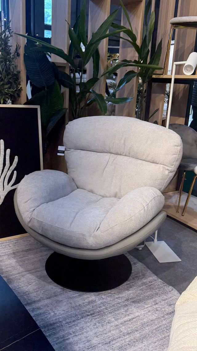 Sillón Arman Ecocuero Gris c/Chenille gris Base Circular