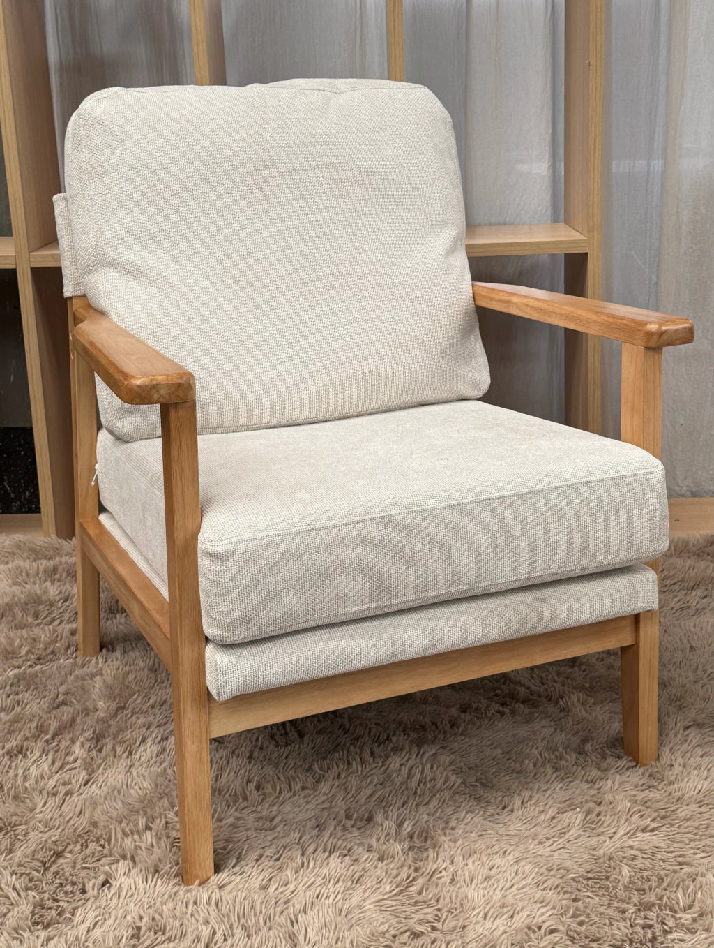 Sillón Niko Chenille Beige Base Natural