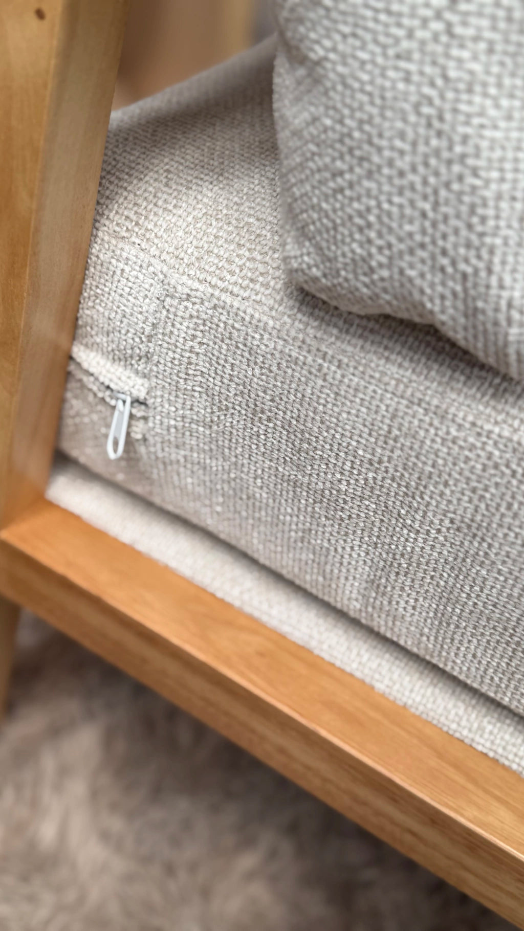 Sillón Niko Chenille Beige Base Natural