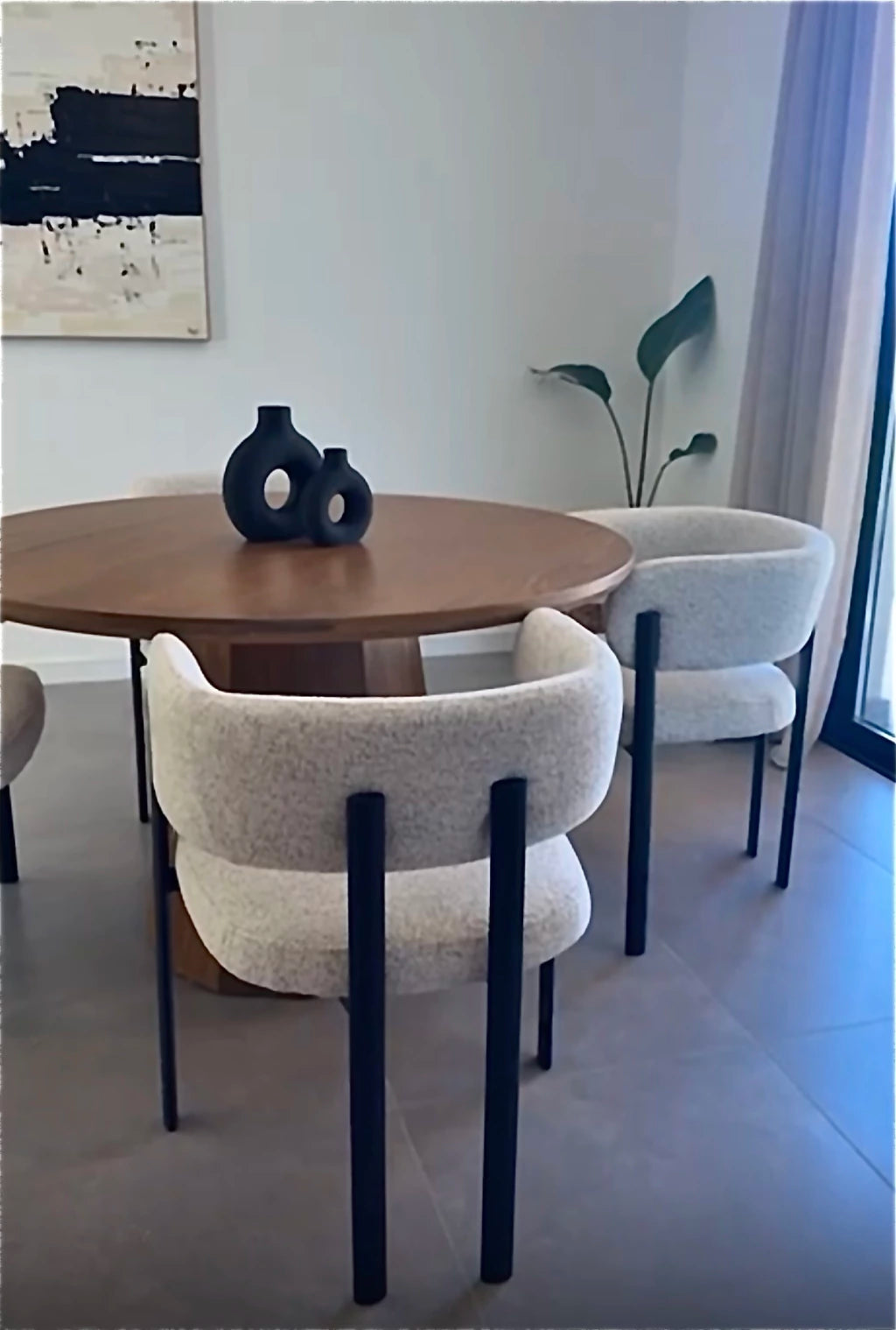 Silla Carly Chenille Gris Base Negra