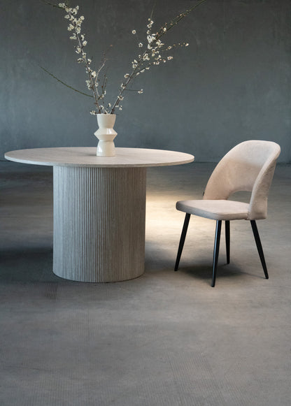 Silla Kendra Taupe Chenille Base Negra