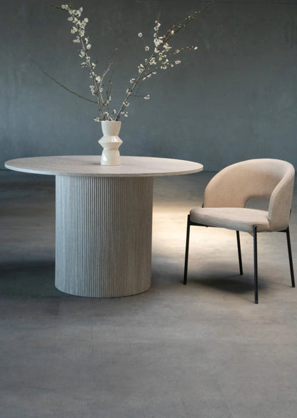 Silla Yuna Beige Base Negra