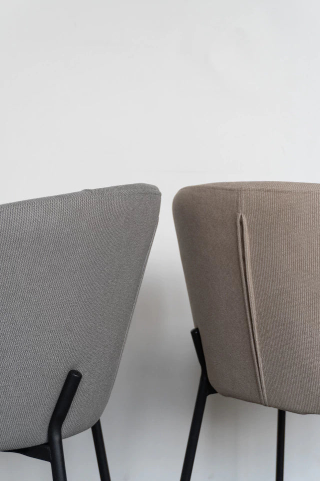 Silla Nayah Gris Base Negra