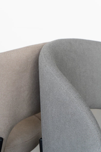 Silla Yuna Beige Base Negra