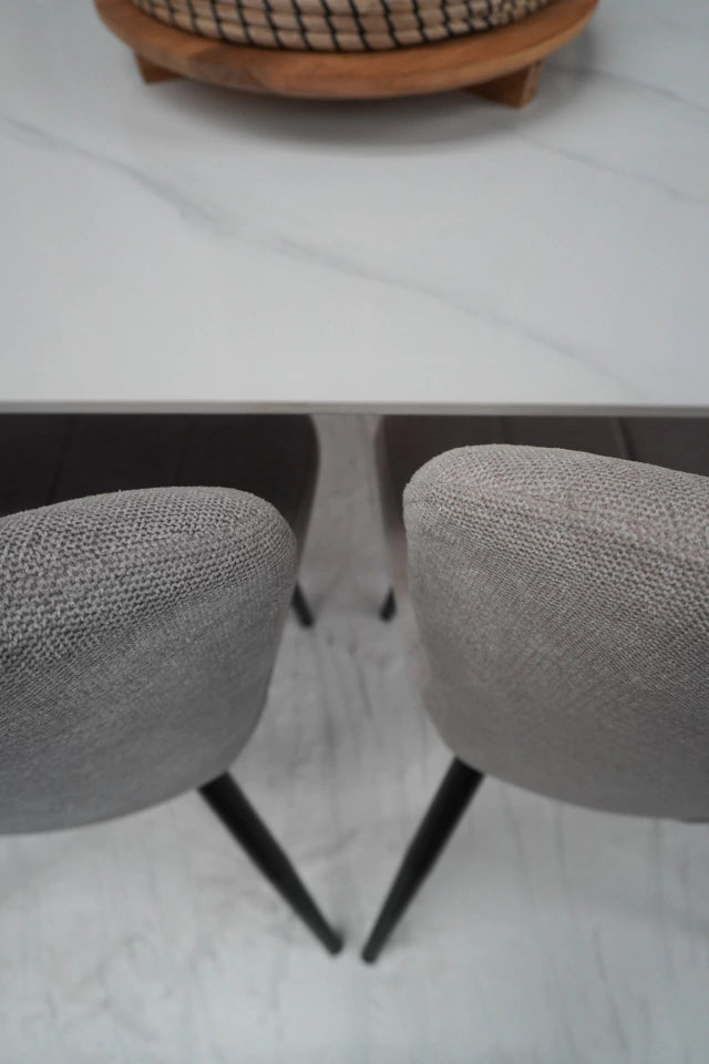 Silla Bilbao Gris Claro Base Negra