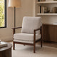 Sillón Niko Chenille Taupe Base Walnut
