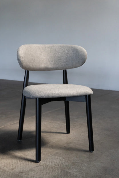 Silla Zuno Deluxe Gris Base Negra