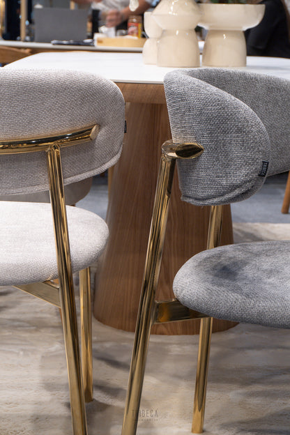 Silla Zuno Gris Claro Chenille Base Dorada